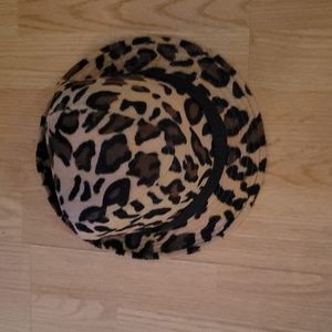 Womens leopard fedora